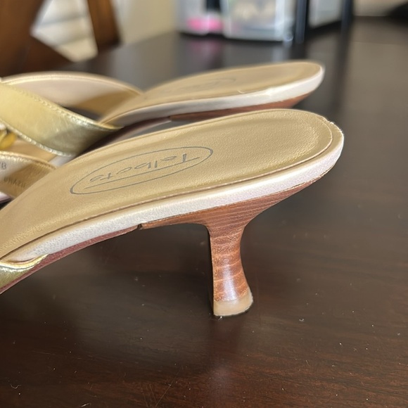 Talbots Gold Leather Jewelled Beaded Mule Elegant Dress Sandals Low Heel Size 7 - Picture 7 of 16